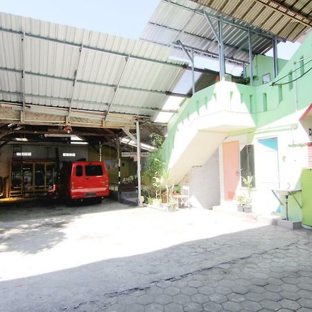 Tiga Dua Homestay Yogyakarta Kültér fotó