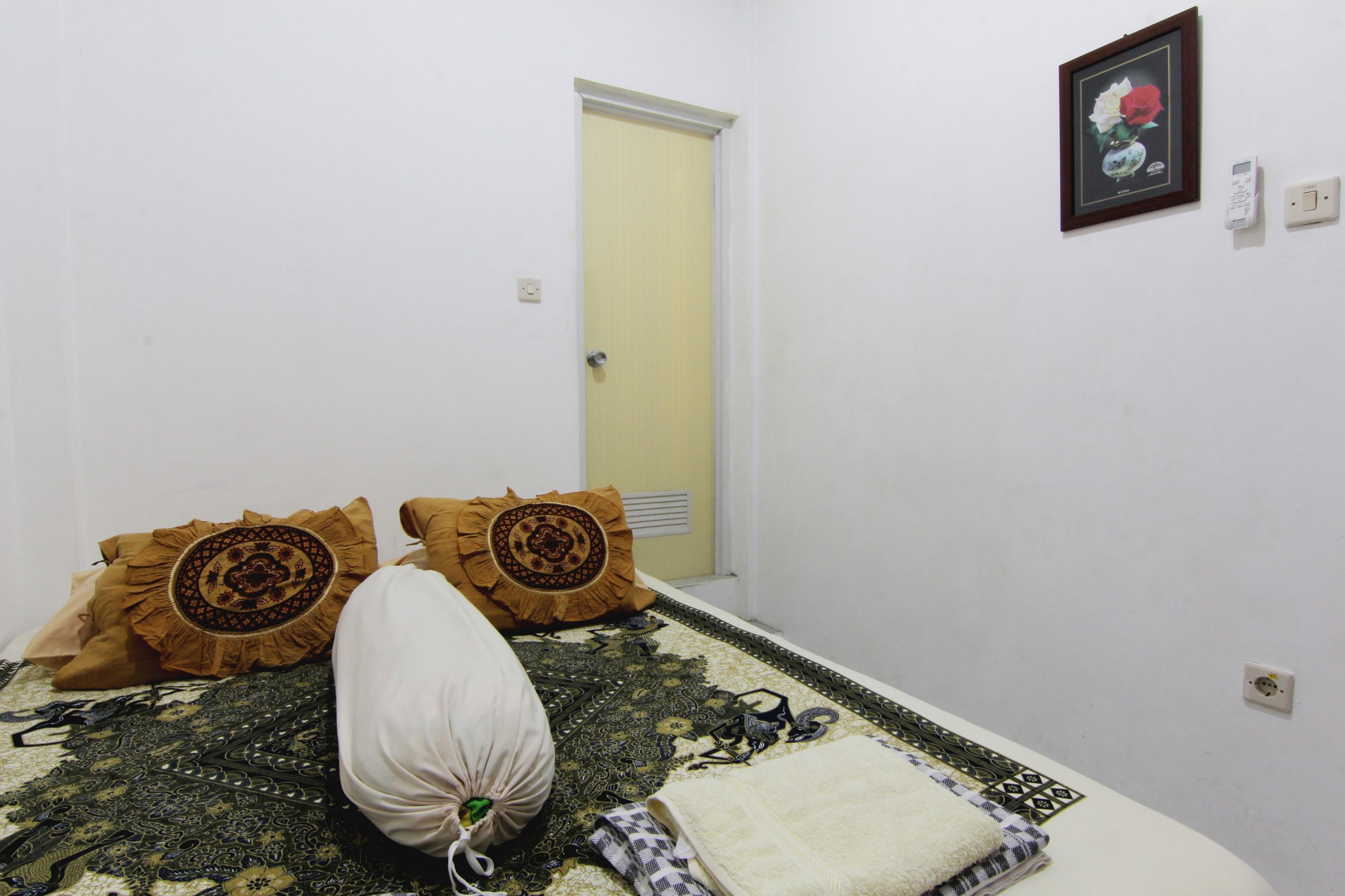 Tiga Dua Homestay Yogyakarta Kültér fotó